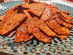 黄瓜拌牛肉-耶里夏丽·丝路新疆菜·清真食品(徐汇南丹东路臻选店)