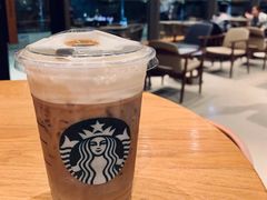 大溪地绵云冷萃-星巴克(广州江南新地店)