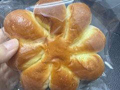 -雀食面包店(钟楼店)