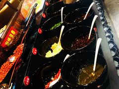 调料台-渝味晓宇火锅(合川路店)