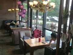 -山有花啡餐厅(常营总店)