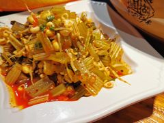 -呱呱叫民俗风味主题餐厅(沣峪口店)