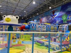 -爱丽丝奇幻乐园