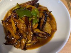 -关东小磨东北菜(上海长风大悦城店)