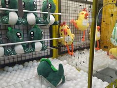 -嗨翻Hi-Fun竞技主题乐园·蹦床亲子生日轰趴(国光1937店)