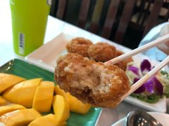 -光海鲜鱼翅餐厅(叻差拉披色路店)