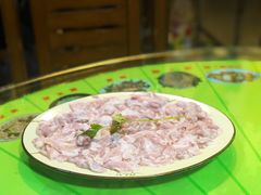 -华哥新鲜猪精品美食