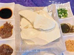 -95号酱骨·一块豆腐(展春园西路店)