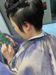 -尚逸国际护肤造型