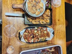 -老东镇啤酒屋海鲜加工·蒸汽海鲜·海鲜烧烤(台东店)