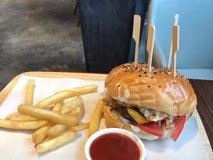 祖母至尊汉堡-G+KITCHEN(龙湖狮山天街店)