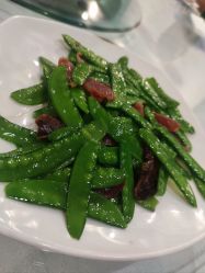 -鑫淼餐饮娱乐中心(江东街店)