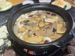 -有一锅·野生菌黑山羊腊排骨火锅(古城北门店)