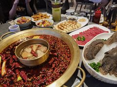 -长嘉·河图火锅(长嘉汇江景旗舰店)