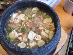 -金达莱冷面百年石锅饭(宾馆胡同店)