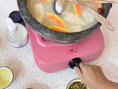 -墨脱石锅椰子鸡•海鲜糟粕醋(榆亚路店)