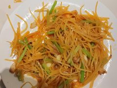 -西域胡氏大盘鸡(新华胡杨风店)
