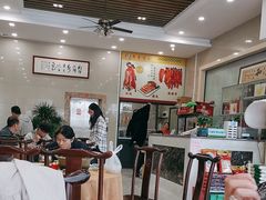 -正宗鸡饭粤香酒家(朱村店)