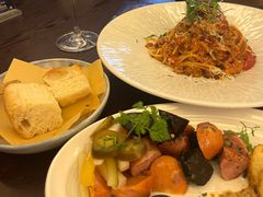 -普朗姆生蚝牛排馆 The Plump Oyster(成都摩方购物中心店)