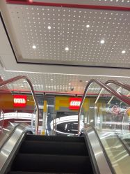 -乐高品牌旗舰店(人民广场店)