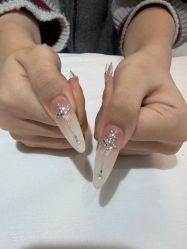 -LynLyn琳林美甲美睫