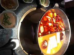 -湊湊火锅·茶憩(新中关购物中心店)