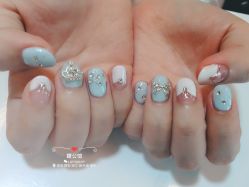 -睫乐园•睫公馆•美睫美甲沙龙