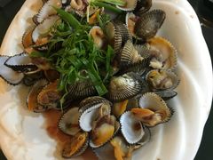 -覃记海鲜美食餐厅