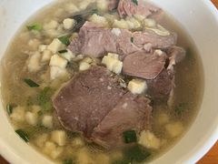 羊肉泡馍-刘信牛羊肉小炒泡馍(回民街店)