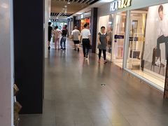-百联临沂购物中心(临沂路店)