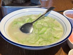 -湘力力小院·鱼汤泡饭(枫林路店)