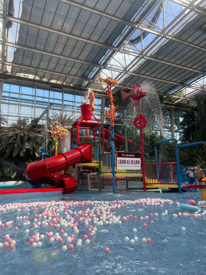 龙达温泉生态城