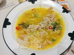 -御沪沪味园.融合菜.海鲜(斜土路店)