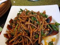 -刘胖子家常菜·蹄花焖藕(兴业店)