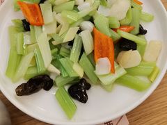 -顺风汤馆·广府粤菜(江宸天街店)