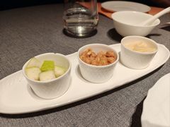 -虹潮荟·餐桌上的美食地理(太阳宫店)