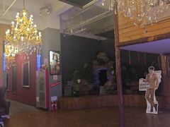 -明日世界密室轰趴·剧本桌游·箭馆团建(国贸店)