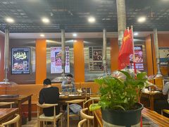 -哈尔滨小酒馆·鲜肉现穿自助烧烤(康新花园店)