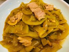 青番茄炒肉-鹊华居·地道鲁菜·海鲜·融合味(大明湖店)