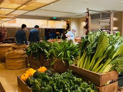 自助取餐区-广州柏悦酒店·悦景轩·粤菜餐厅