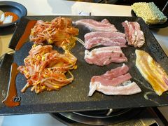 -八色五花肉(新村2号店)