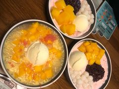 -三花奶奶的甜品(百联嘉定购物中心店)