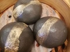 竹炭黄金流沙包-添好运点心专门店(百老汇店)