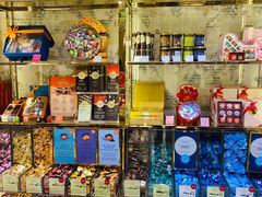 -VENCHI 闻绮(北京国贸商城店)