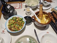 -丁里羊肉小镇(天鹅湖总店)