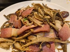 -乡土特色.冷锅鱼.牦牛肉火锅