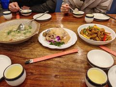 -宋都禾源·灌汤包子(汉兴路直营店)