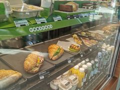 自助取餐区-星巴克(凯德晶萃店)