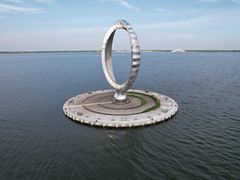 -滴水湖