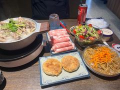 -鼎牛牛炖锅·烤串(温泉路店)
